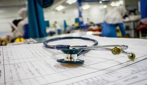 واکنش شورای عالی نظام پزشکی به اظهاراتی درباره ی پذیرش دانشجوی تخصصی پزشکی از مقطع دیپلم