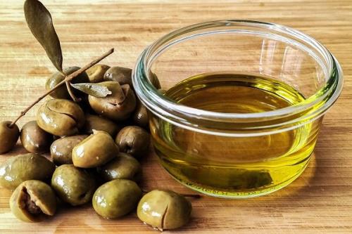 آن چه باید درباره ی روغن زیتون بدانیم