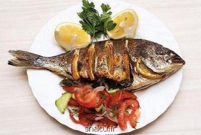 مصرف دو وعده ماهی در هفته به پیش گیری از بیماری قلبی كمك می نماید